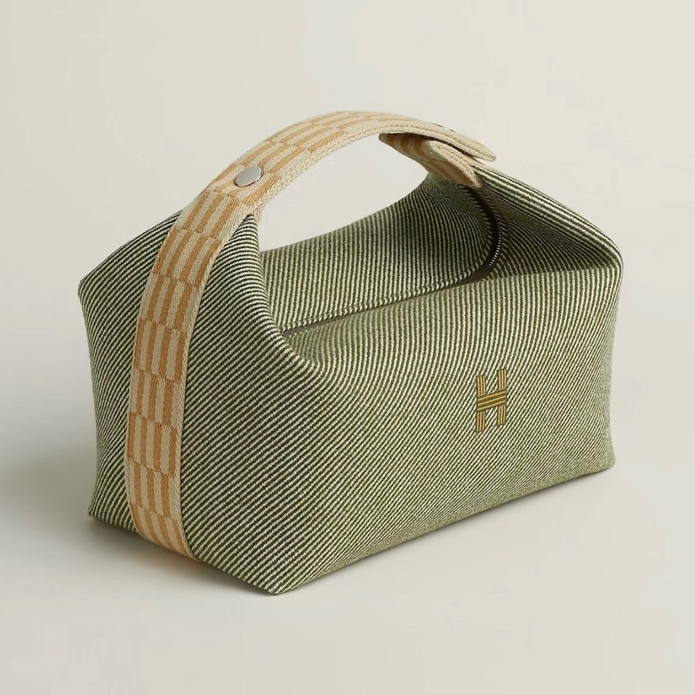 Hermes Bride-A-Brac H Natte Case Large in Vert Foret